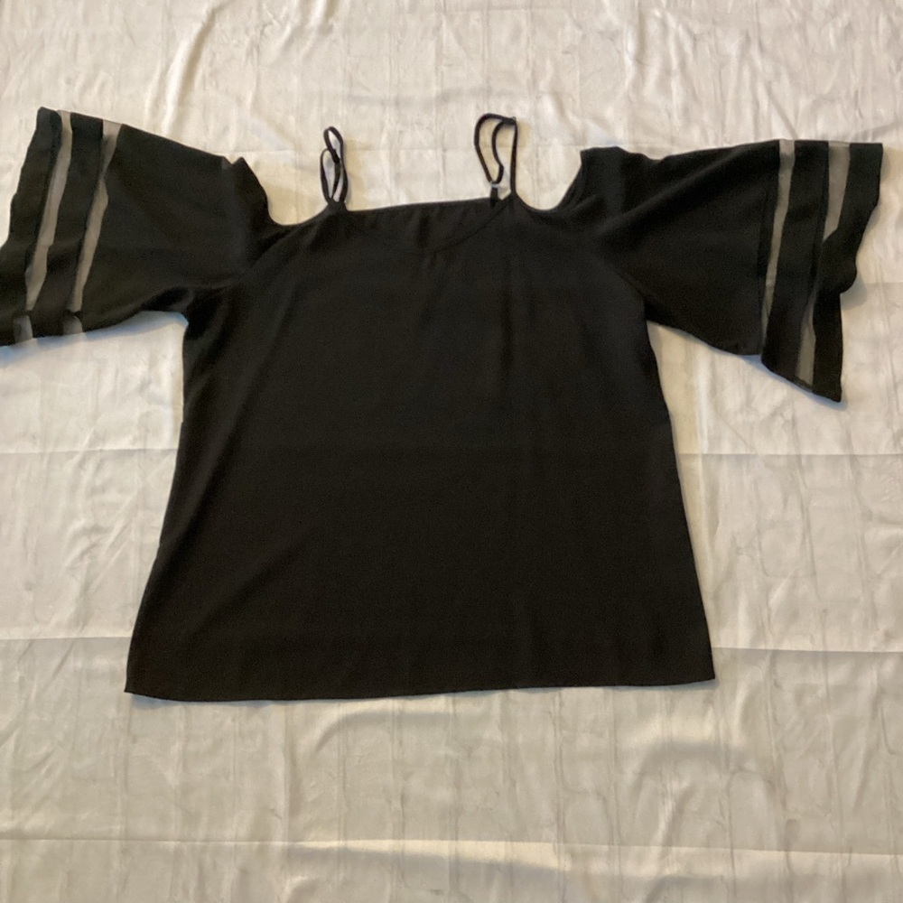 Elegant Black Cold Shoulder Top